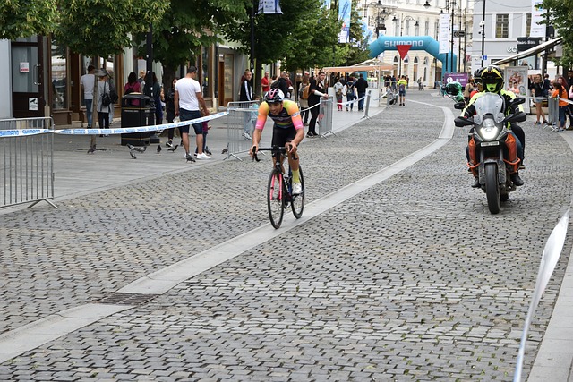 脚极具威胁 脚极具威胁